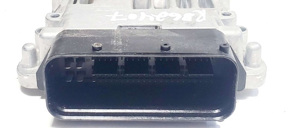 Emission Control Module PN 6429009300 OEM 2011 Sprinter Van 3500