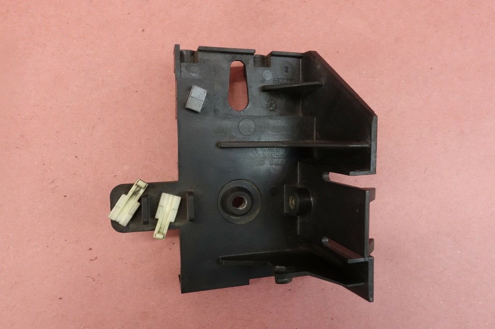 2014-2019 Harley Davidson Electra Glide Limited MOUNT BRACKET 69200231