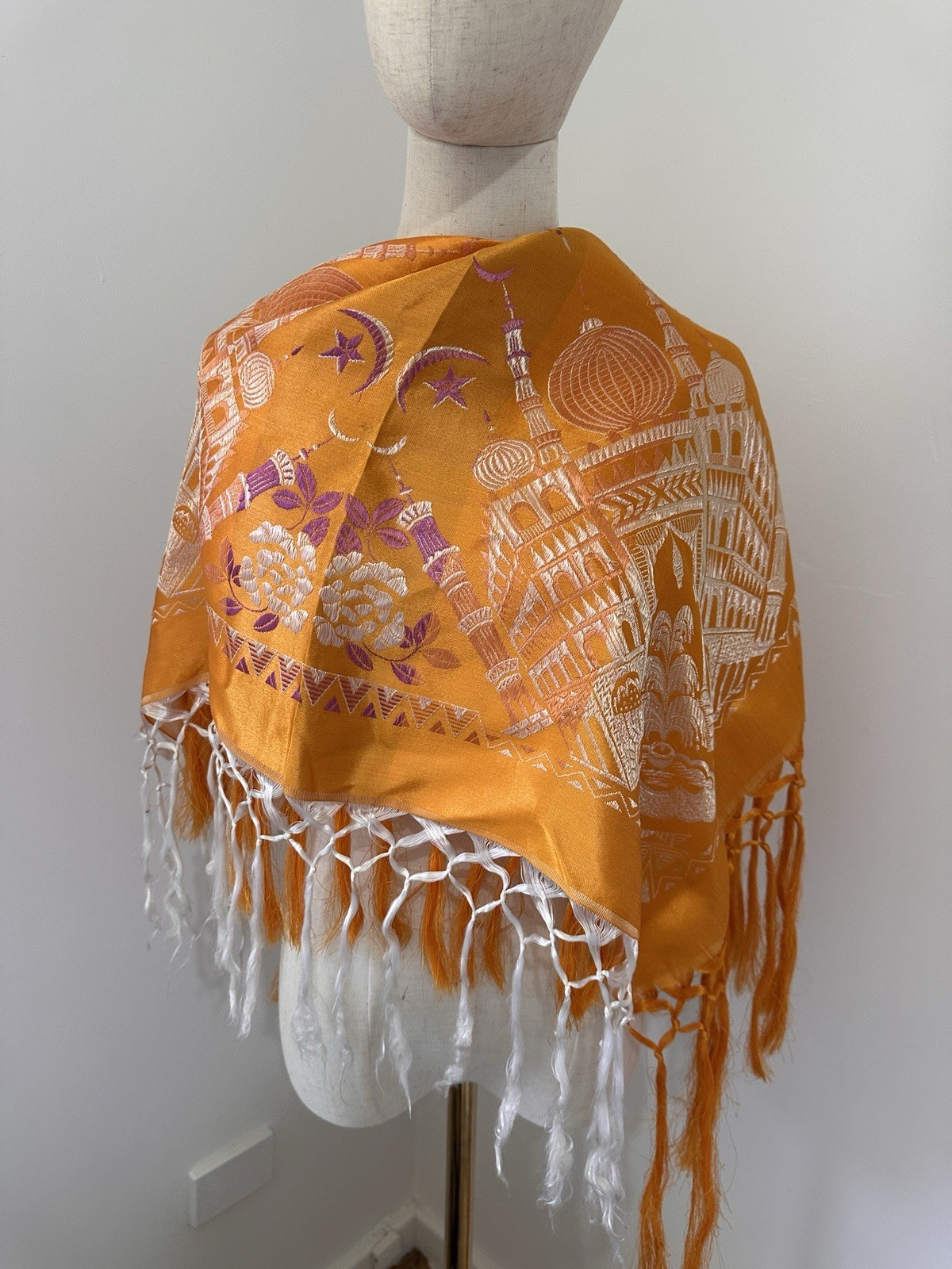 1950s Vintage Taj Mahal WWII Silk Stain Piano Shawl Woman Floral Scarf 100cm