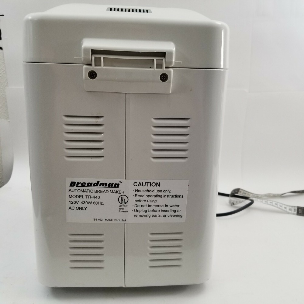Breadman TR-440 Automatic Bread Maker 1.5 Lb Loaf Homemade Bread Machine