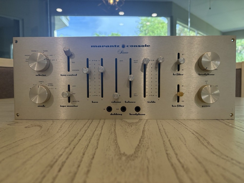 Marantz Model 33 Stereo Console Vintage