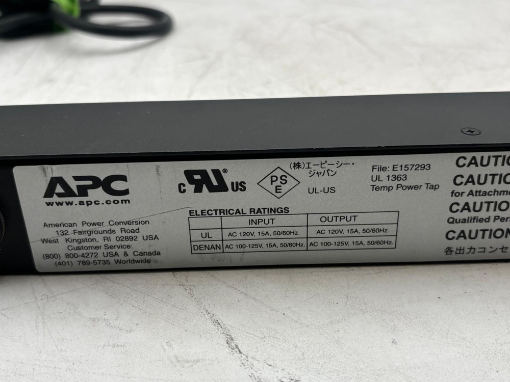 APC AP9567 Basic Rack-Mount PDU Power Distribution Strip