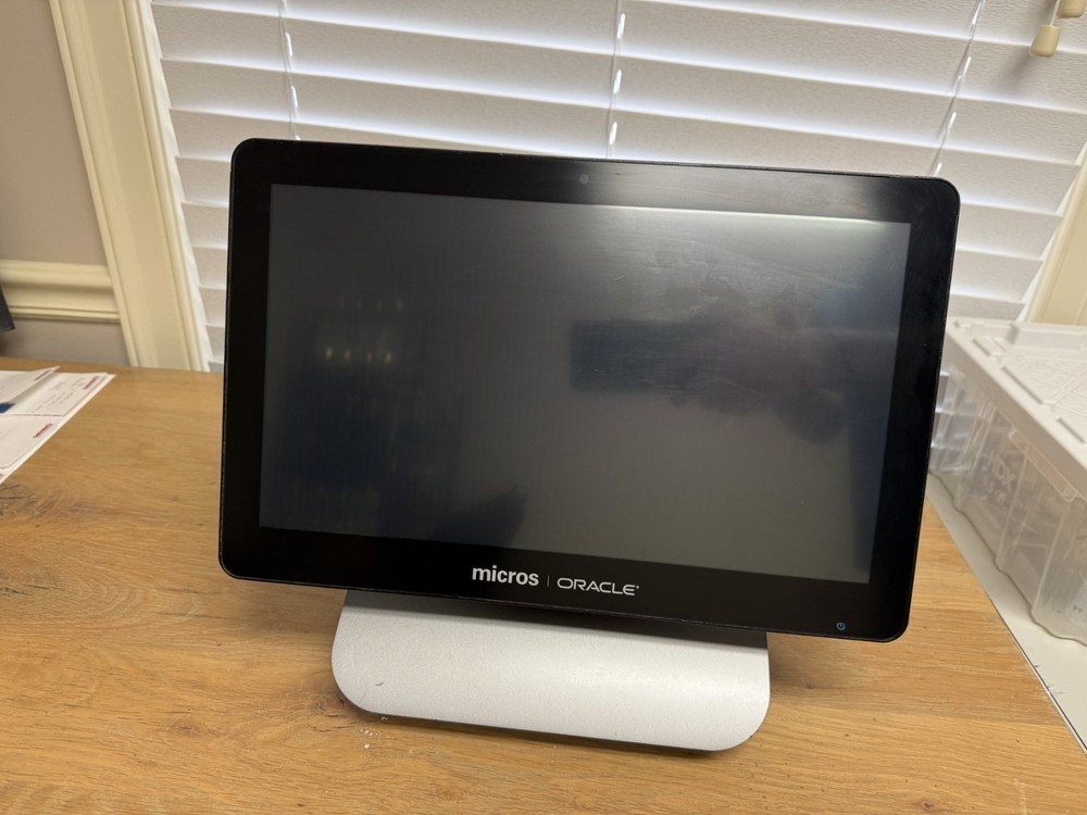 Micros Oracle workstation 6 and workstation dock