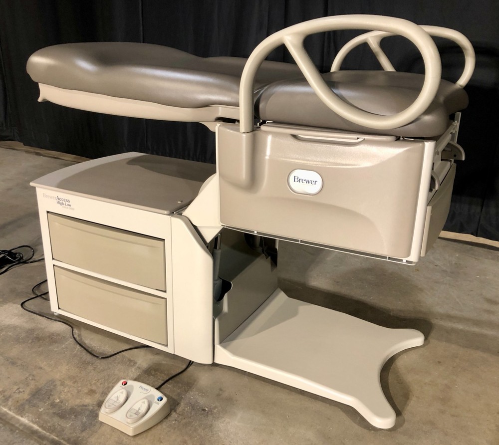 Brewer 6500 Access High-Low Exam Table