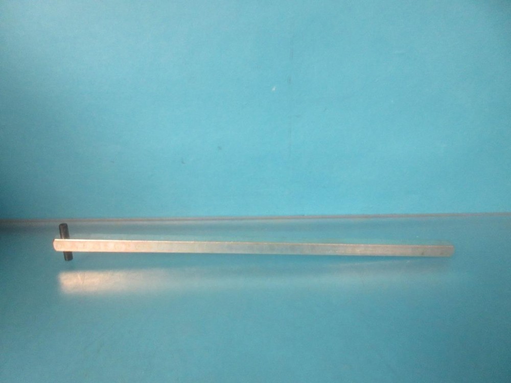 Lovato Electric GEX7305 Door Coupling Extension 305mm