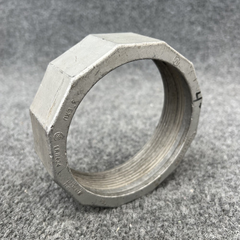 Red Dot LR11434 4" Electrical Conduit Bushing Used