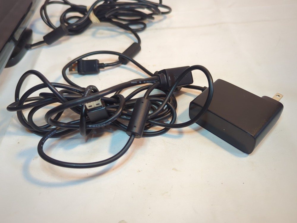 OEM Xbox 360 Kinect Sensor And Cables C4