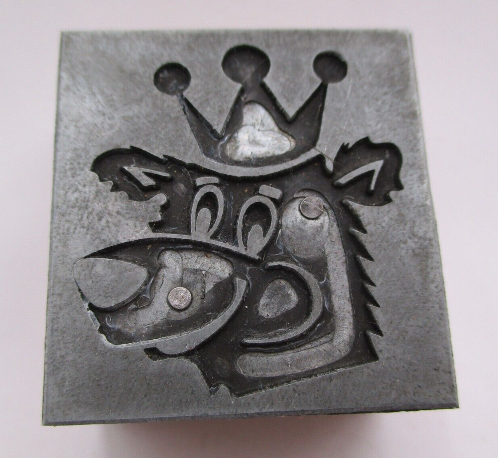 Vintage Printing Letterpress Printers Block Bear with Crown