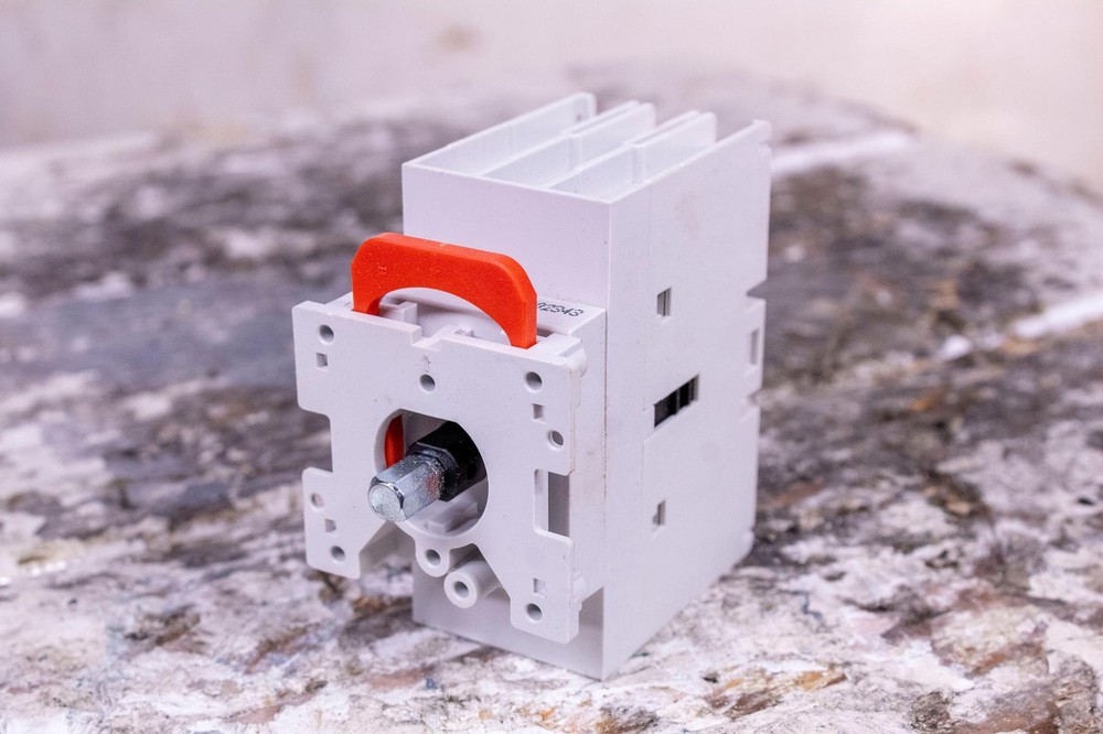 Schneider Electric VLS3P040D1 Disconnect Switch