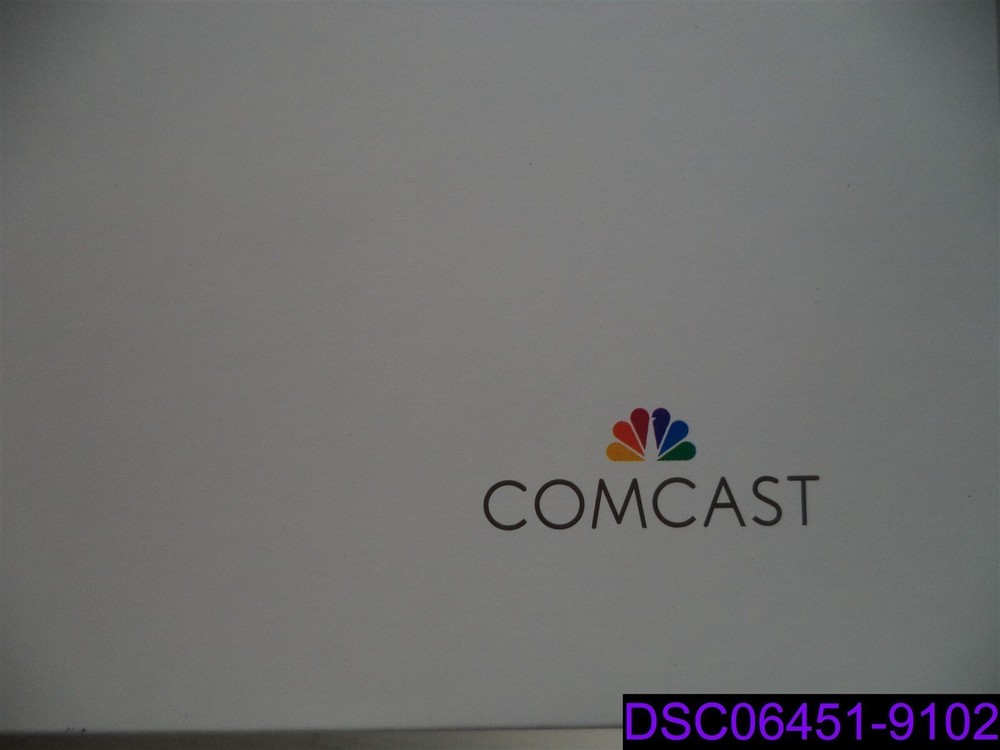 Qty = 250: xfinity Comcast 2 Pocket White Folders
