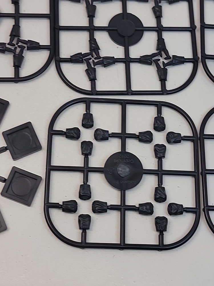 Eccentric Miniatures 13th Century Knights