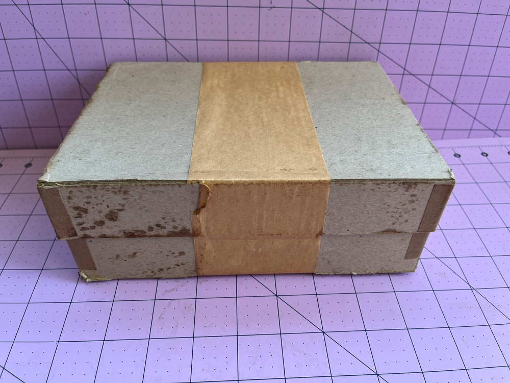 World War II Dog Tag Chains Sealed Box 100 Envelopes & 200 Chains NOS Free Ship