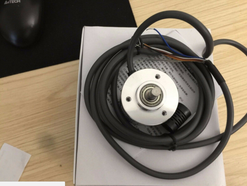 1PC New Omron E6B2-CWZ6C 2000P/R Rotary Encoder E6B2CWZ6C #US