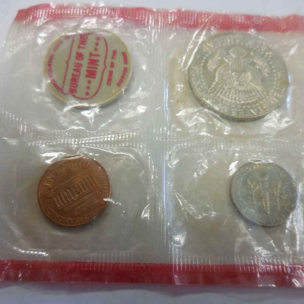 1968 D Mint Set 5 Piece Set --no envelope or papers