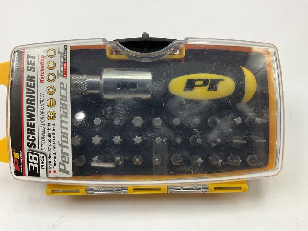 Performance Tool W9159 38 Piece Ratcheting Screwdriver & Bit Set