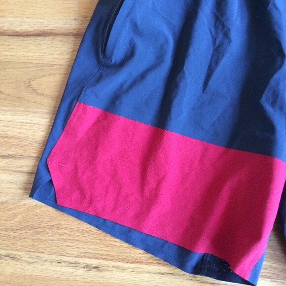 LULULEMON Switch Up Shorts Gray Red M