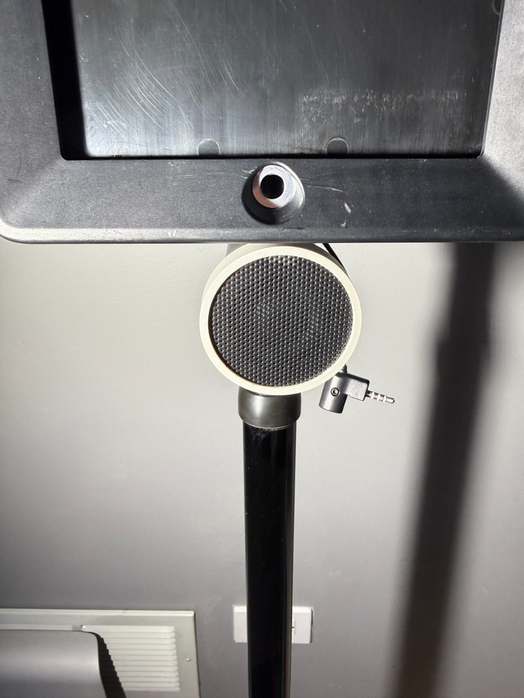Double Robotics (Gen 2) Telepresence Robot w/ Charging Dock - Drives