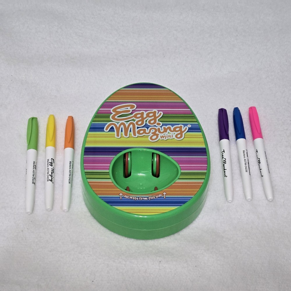 HBHP Egg Mazing Mini Easter Egg decorating Kit. Gently used, in the original box