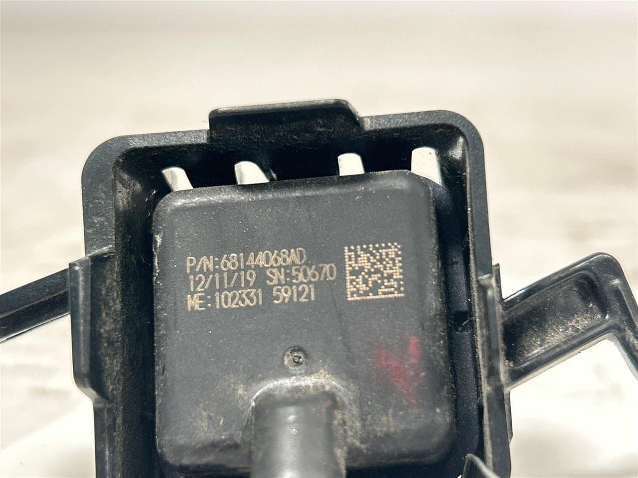 2017-2020 Chrysler Pacifica Driver Mirror Camera Used PN-68144068AD OEM