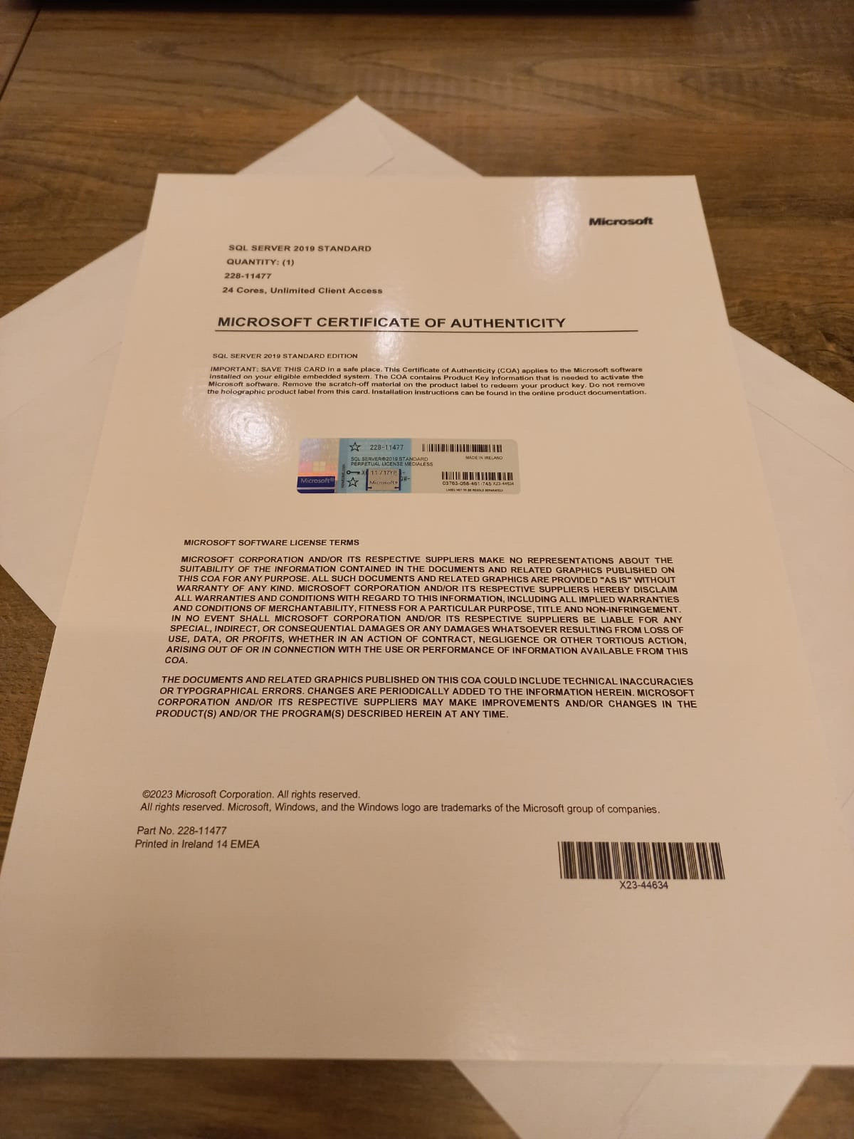 Microsoft SQL Server 2019 Standard 24 Core License unlimited User CALs 228-11477