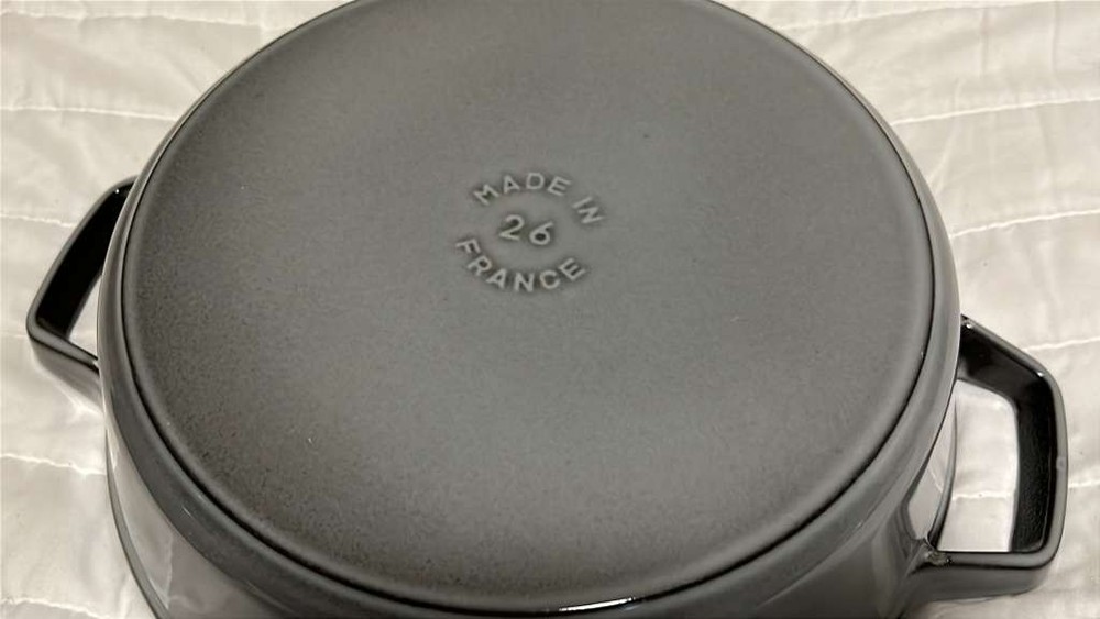 Staub Cast Iron, 5 qt, Round, dutch oven, 3-pc Stackable Set