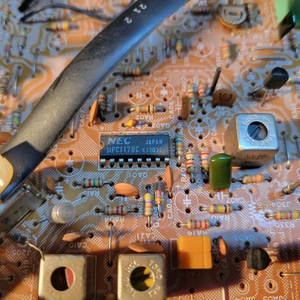 Marantz SR-2000 Tuner board