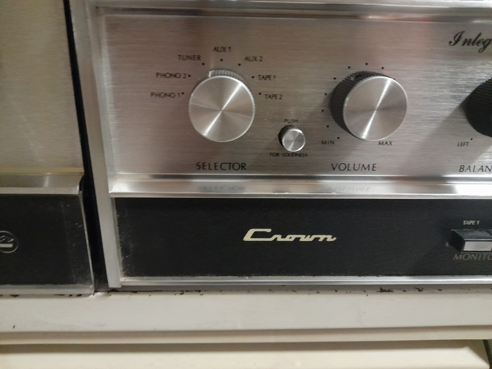 CROWN POWER PREAMPLIFIER AND FINAL MOD. IC 150 E DC 300A BLACK.
