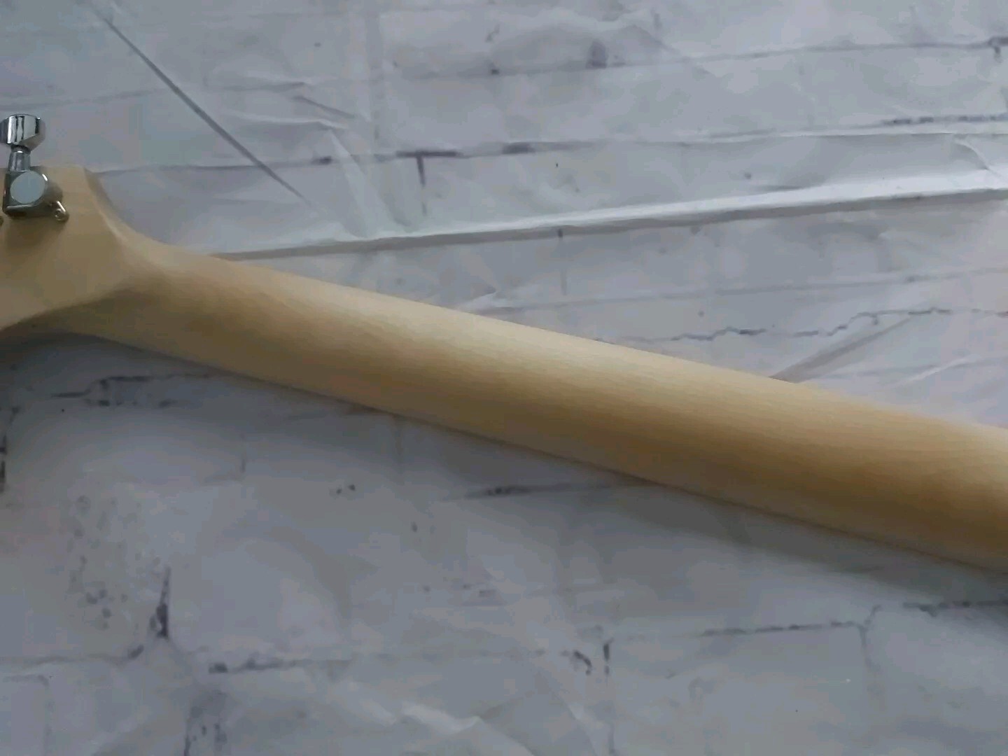 Right Handed S Type Strat 25.5" Scale Electric Guitar Neck w/ Tuners & Trees!!