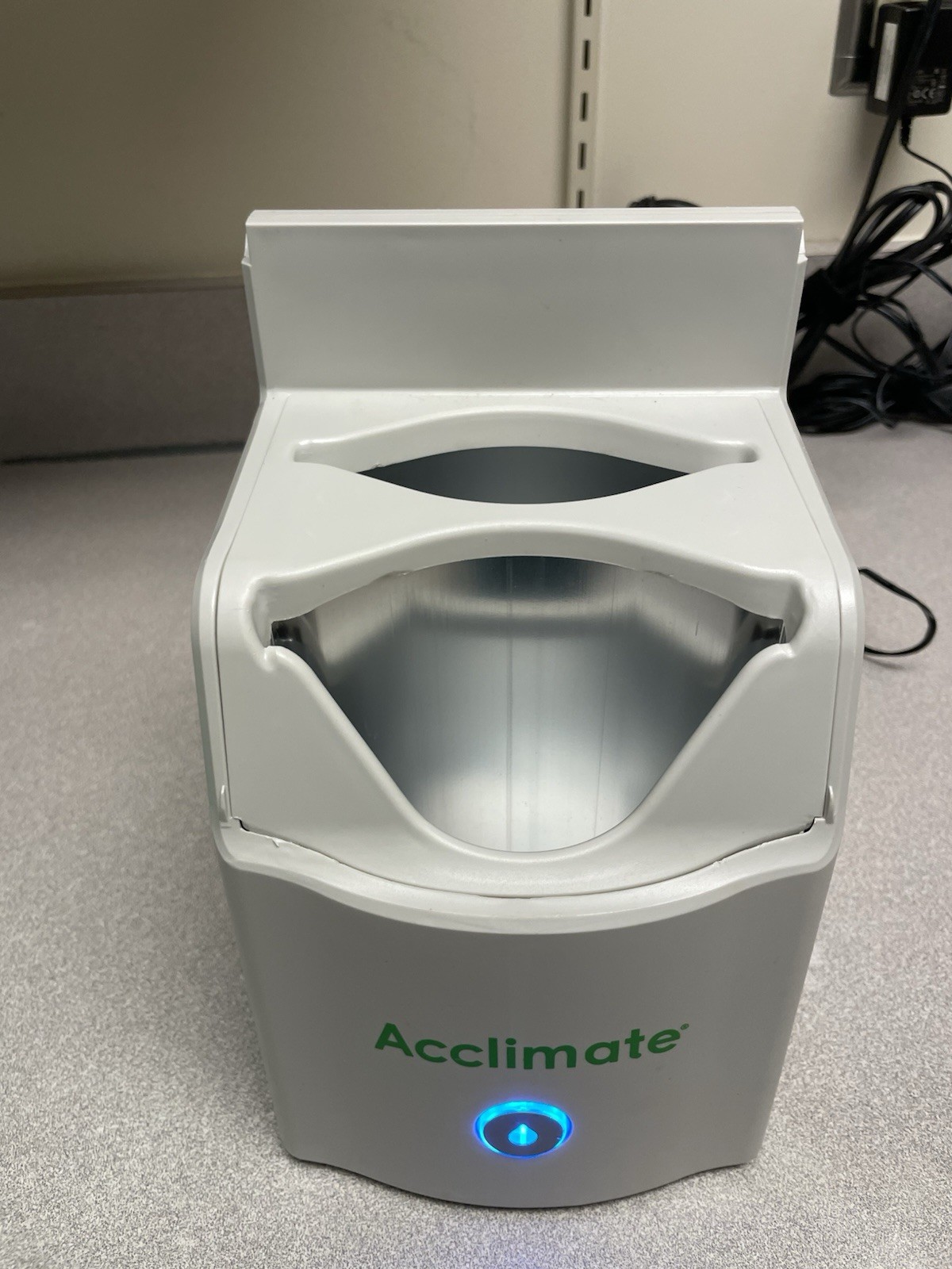 Acclimate Gel Warmer for EcoVue