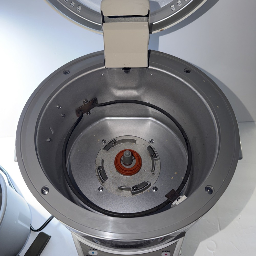 Welbilt bread machine abm-100-4 Tested And Working Bread Maker