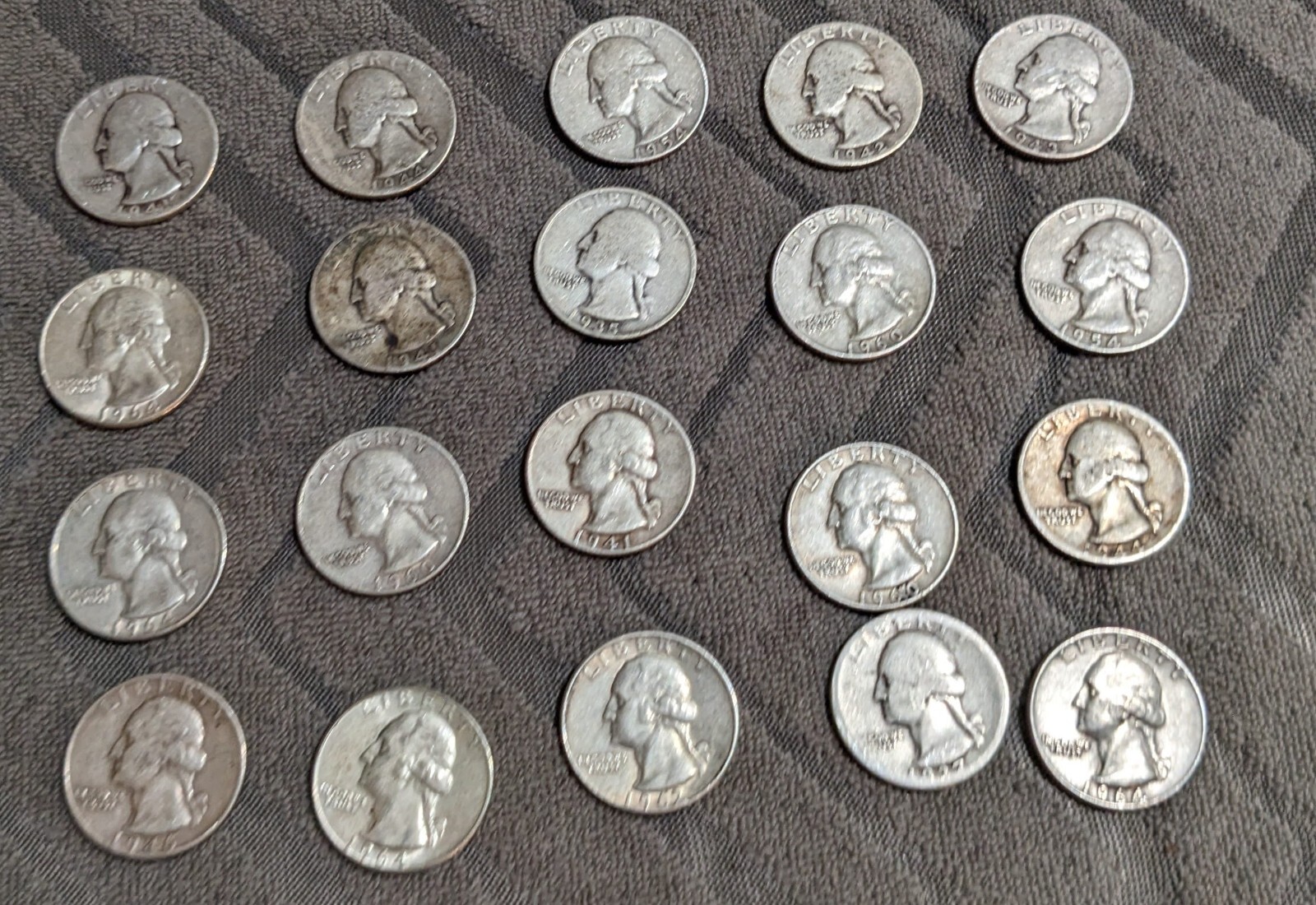 90% Junk Silver Coins $1 Face Value FREE SHIPPING -Mixed Date (4) Quarters