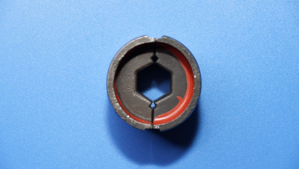 Thomas & Betts 15532 Die Code 60 Red Hex Die