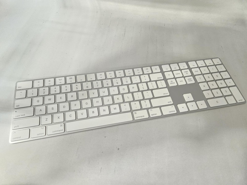 Apple Magic A1843 Wireless Keyboard