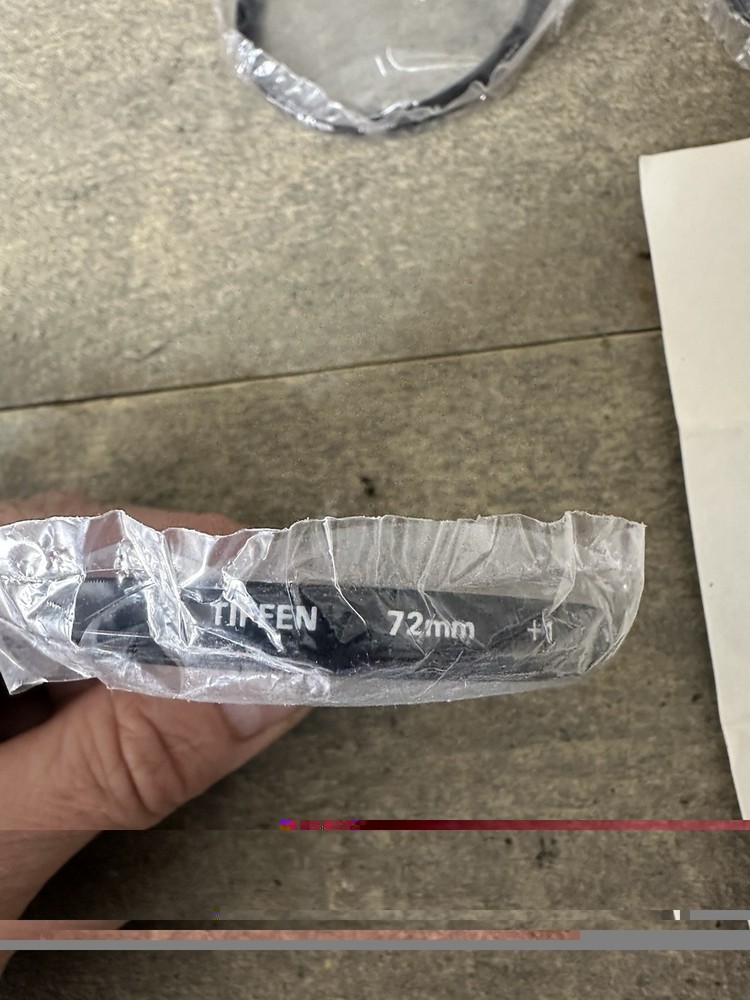 Tiffen Close-Up Camera Lens Set 77mm +1 +2 +4 With Case Diopters Decrease New