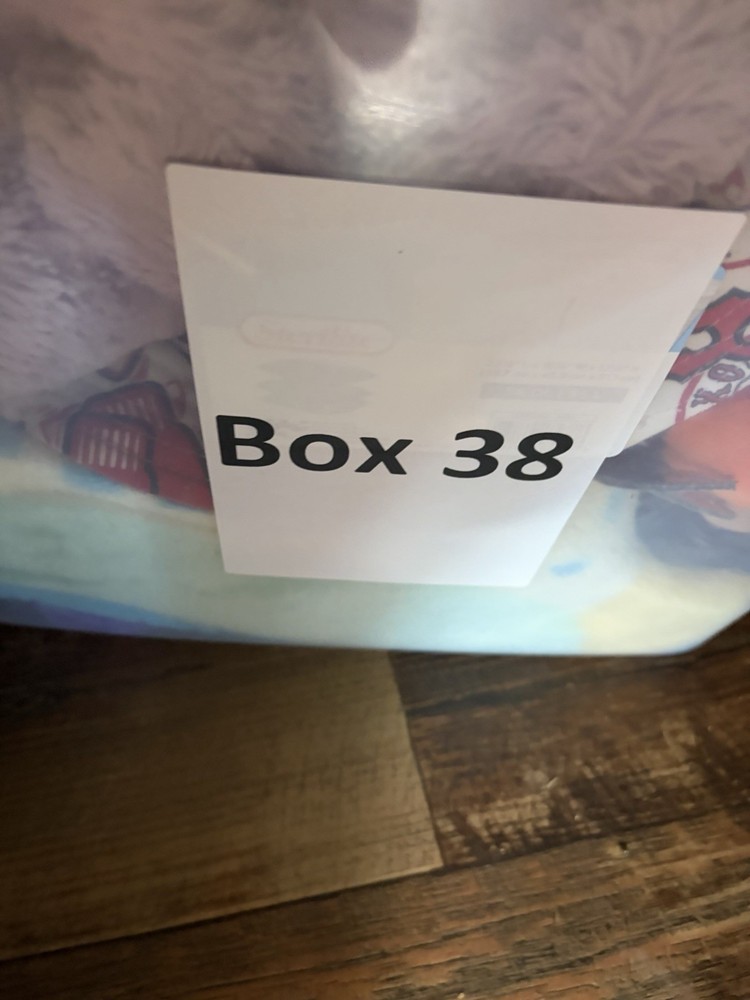 SEALED Franklin Dictionary & Thesaurus with Comprehensive Reference Set