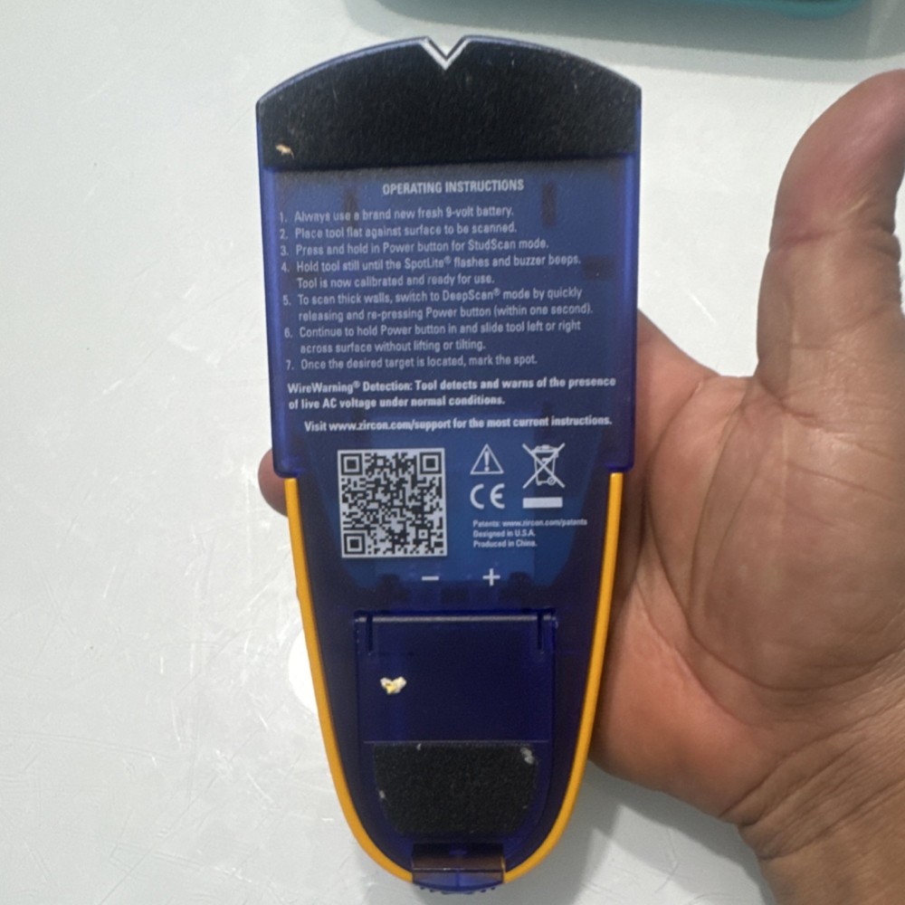 Zircon StudSensor L70 Stud Finder Digital Display & WireWarning Detection