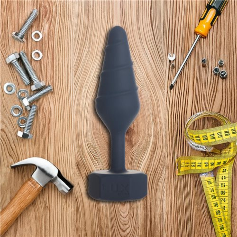 Tapered Tip Silicone Anal Butt Plug Sturdy Flared Base with Removable Vibrator