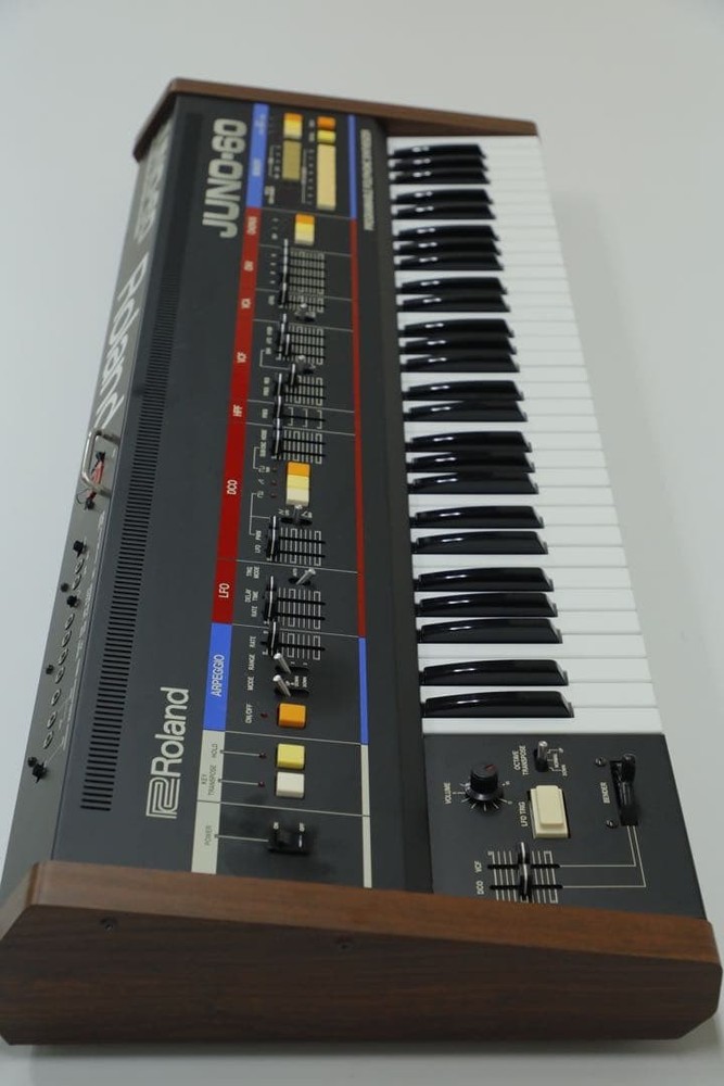 Roland Juno-60 Polyphonic Synthesizer
