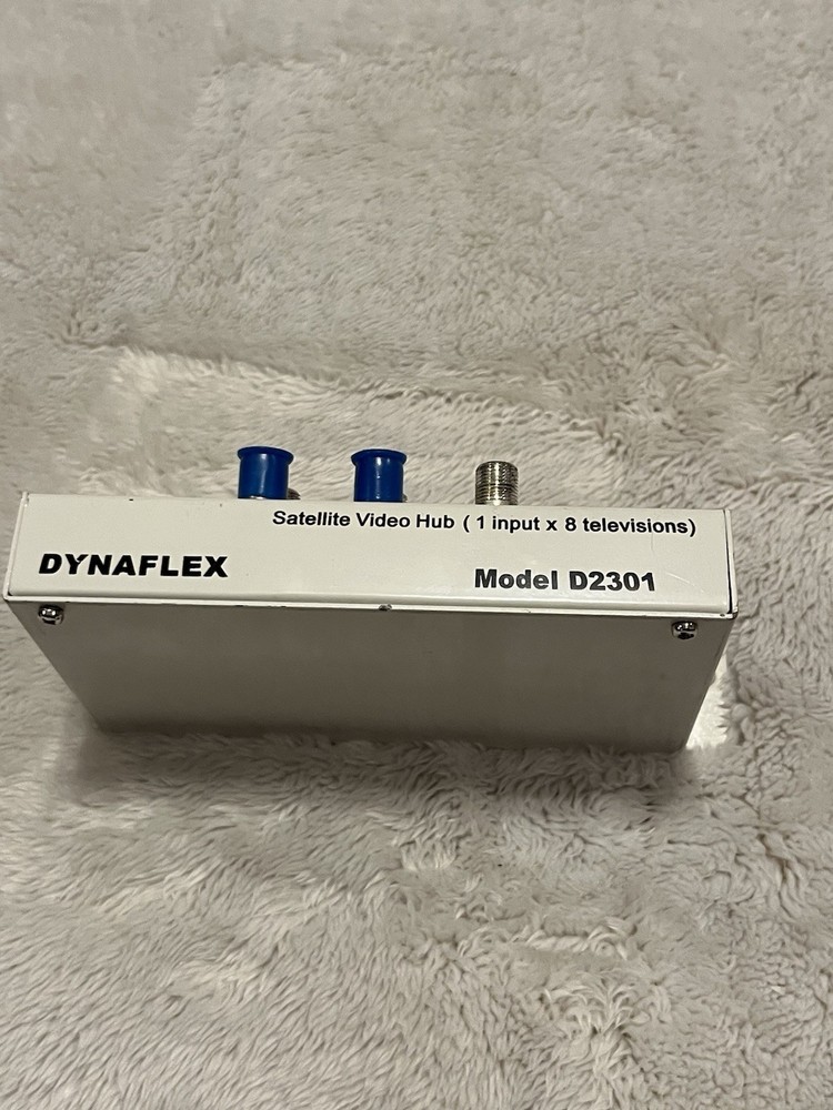 DynaFlex 1 X 8 Video Splitter Passive White