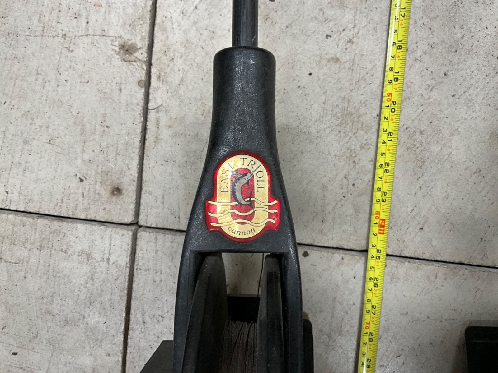 Cannon Easi Troll Manual Downriggers (2) - with rod holders, nice shape