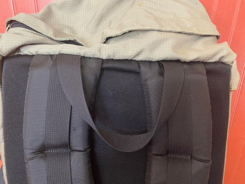 Coleman Exponent Hiking Backpack Padded Back & Straps 100% Nylon