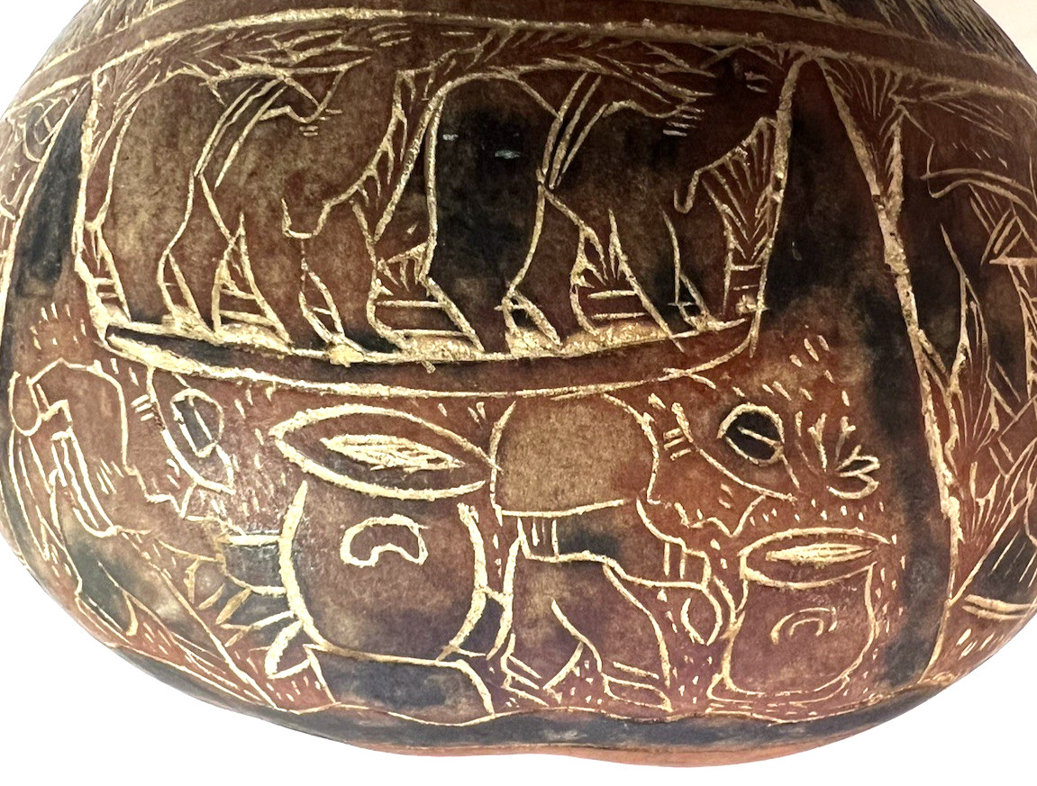 VTG Peruvian Hand Carved Etched Gourd Mate Burilado Storyteller Folk Art 3.5"