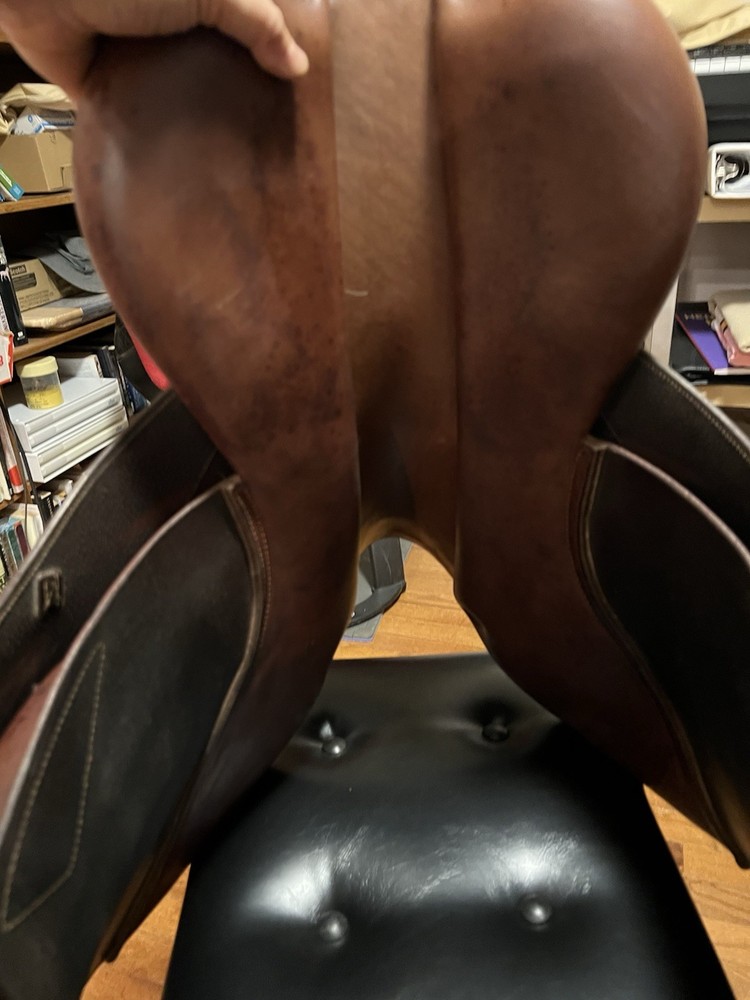 CWD Jump Saddle 17” 2L Flap Medium Tree Brown Leather
