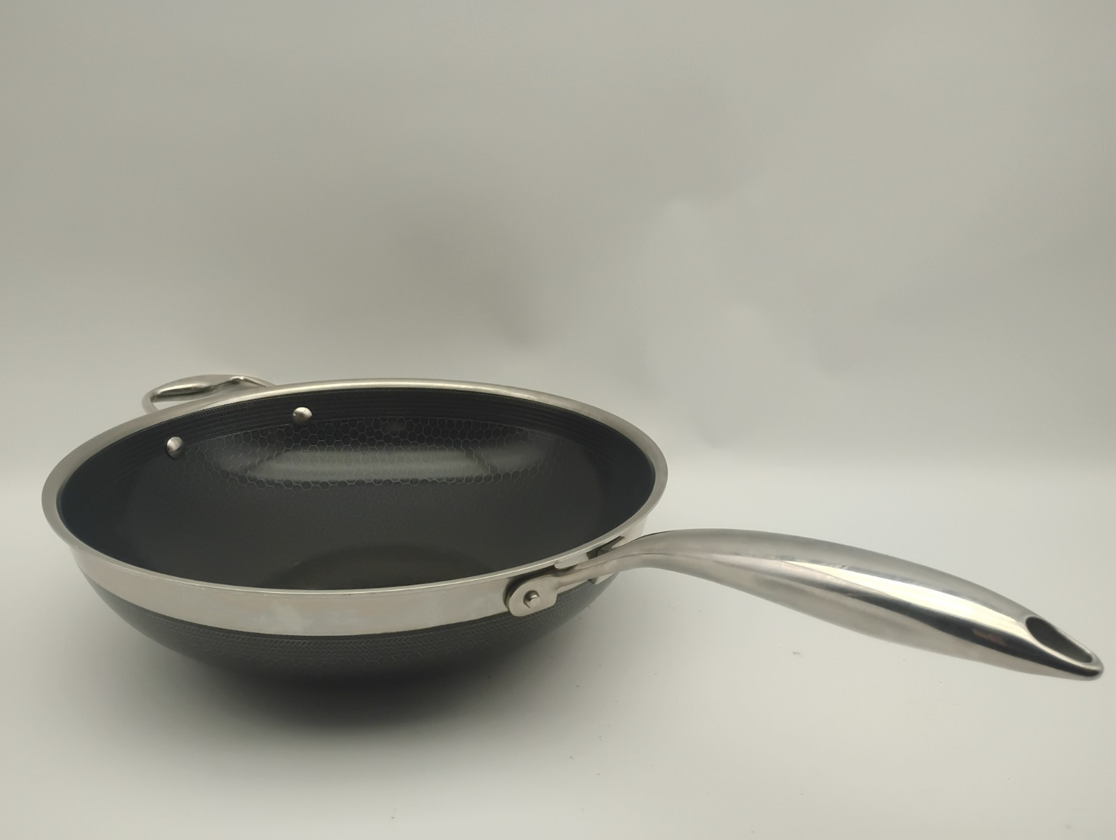 HexClad Hybrid Nonstick 12" Wok Stay-Cool Handle Dishwasher  Friendly, NO LID
