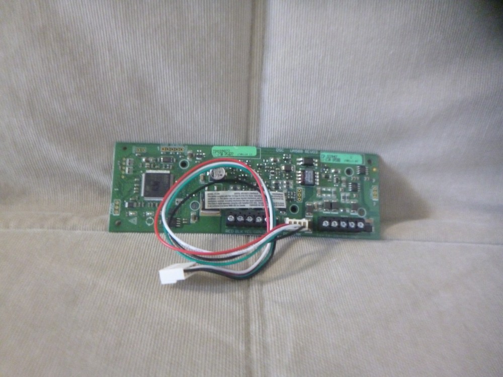 DSC IT-230 DIGITAL SECURITY CONTROLS RS-422 UA588 INTERFACE MODULE @@