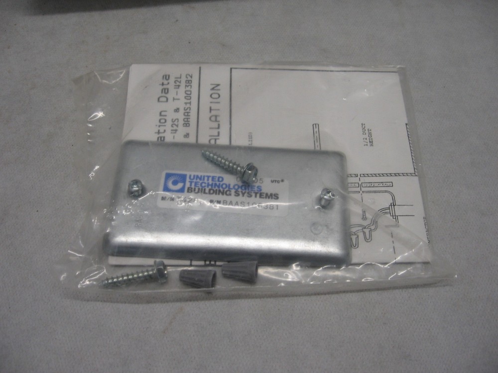 Duct Air Temperature Sensor Model T-42S United Technologies NOS
