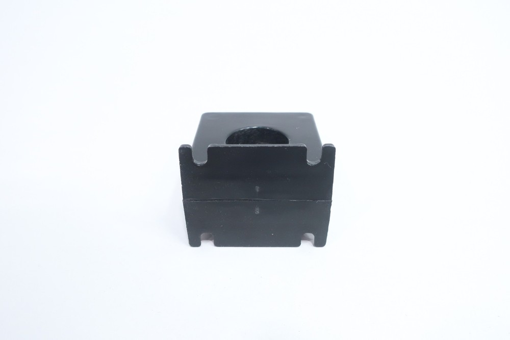 Amran CT225-151-03 Current Transformer 150/5a