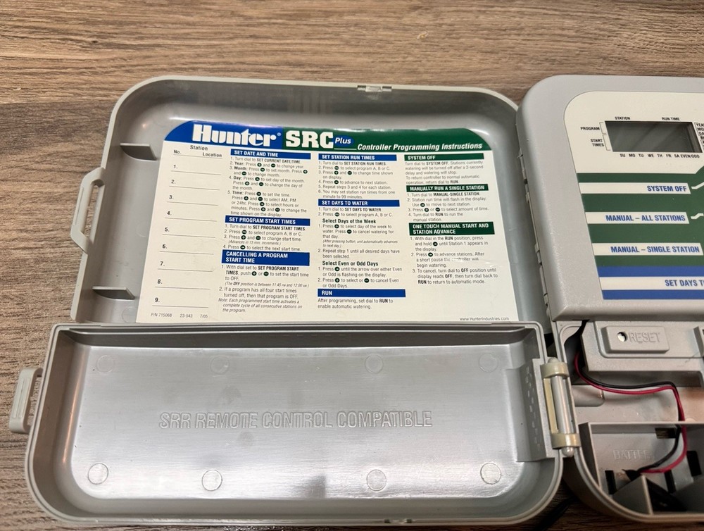 Hunter SRC Plus Sprinkler 6-Zone Timer Unit SRC-600i *AS-IS FOR PARTS ONLY-READ*