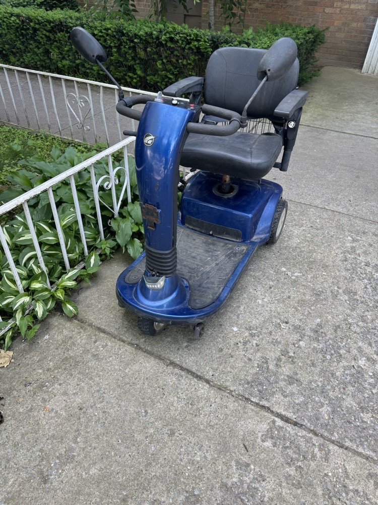 Electric Wheelchair