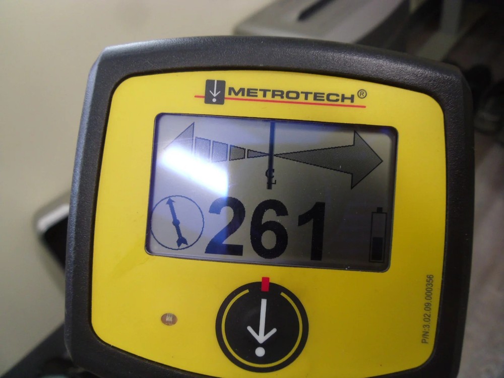 Vivax Metrotech VM-850 Cable & Pipe Locator Complete Kit Working...